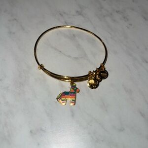 2018 new without tag, Alex and Ani piñata bracelet